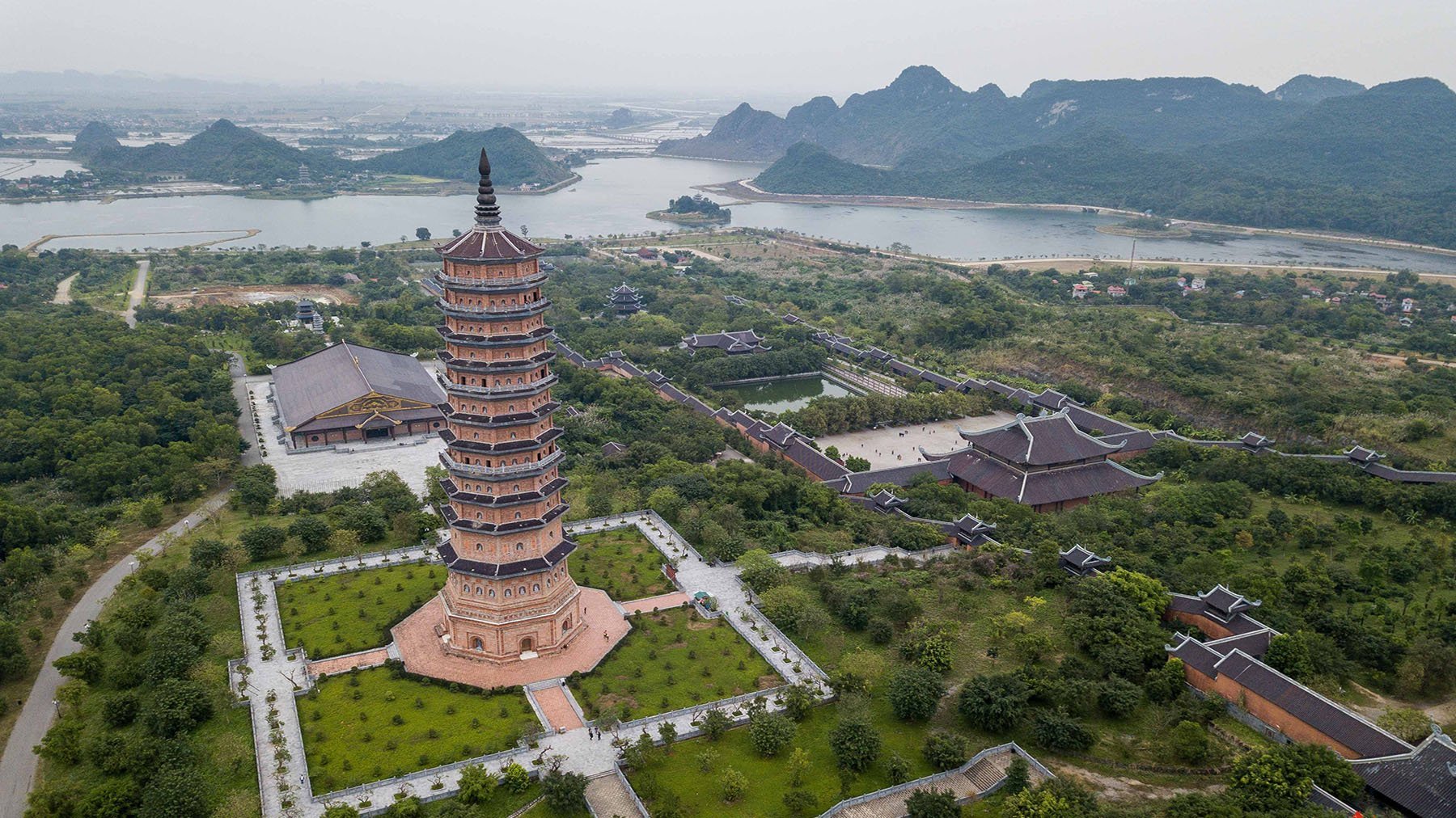 Vue aérienne de Bai Dinh, Ninh Binh, Vietnam