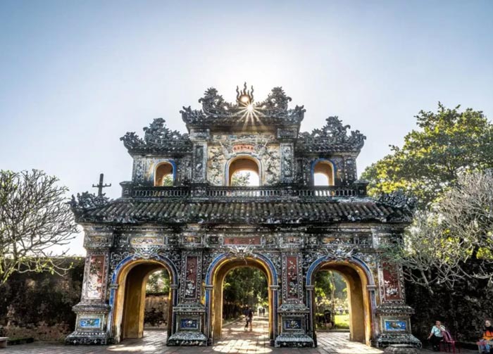 Hue-_-L’ancienne-capitale-impériale