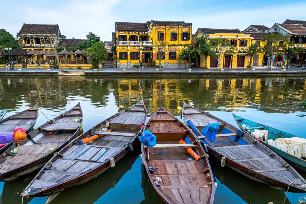 Barques à Hoi An