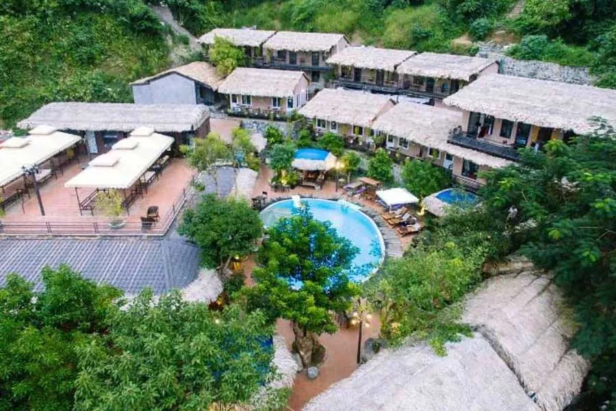 Cat Ba bungalow