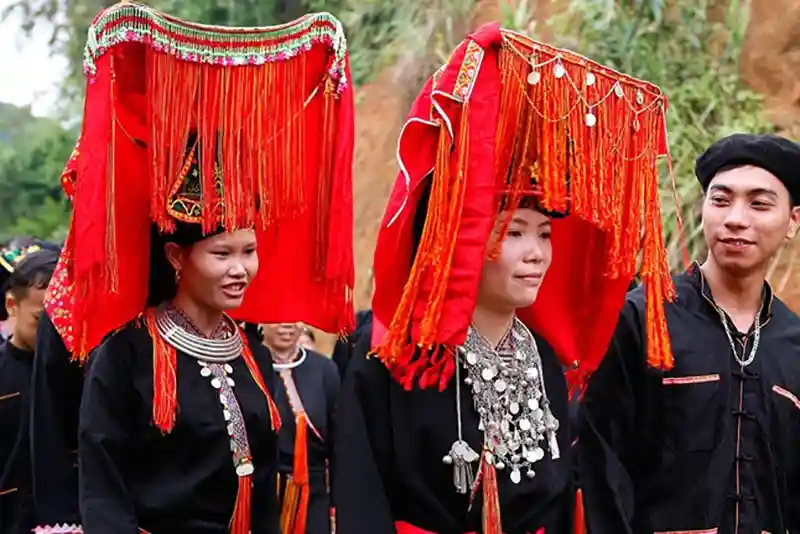Femme de l ethnie Dao au Vietnam