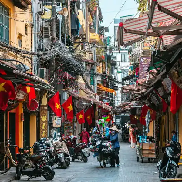 Hanoi Vendeuse dans le vieux quartier