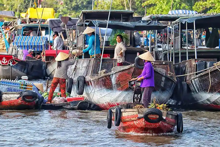Marche flottant delta du mekong