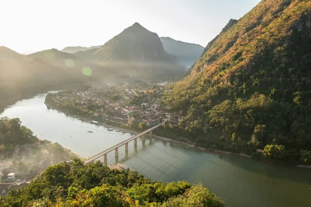 Paysage superbe de Nong Khiaw au Nord Laos