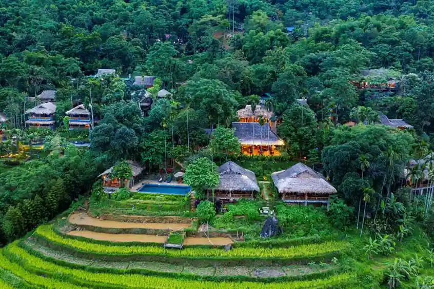 Pu Luong Retreat fro above
