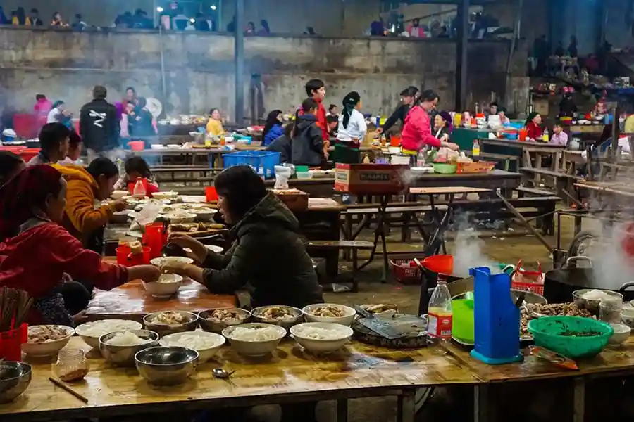 Marche de Meo Vac, Ha Giang, Vietnam